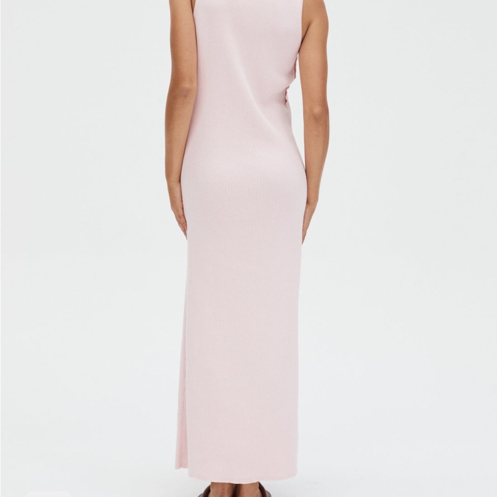 Sleeveless Light Pink Maxi Dress - Picture 5 of 10
